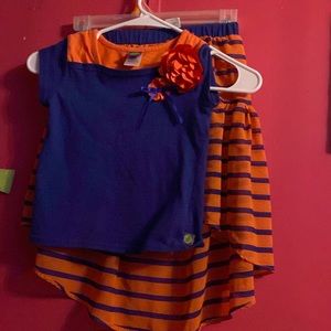 Girls two piece shirt and skirt set 5/6